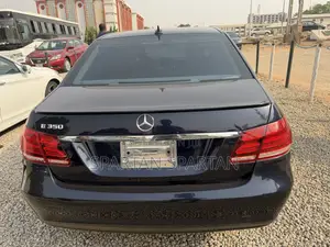 Mercedes-Benz E350 2014 Blue