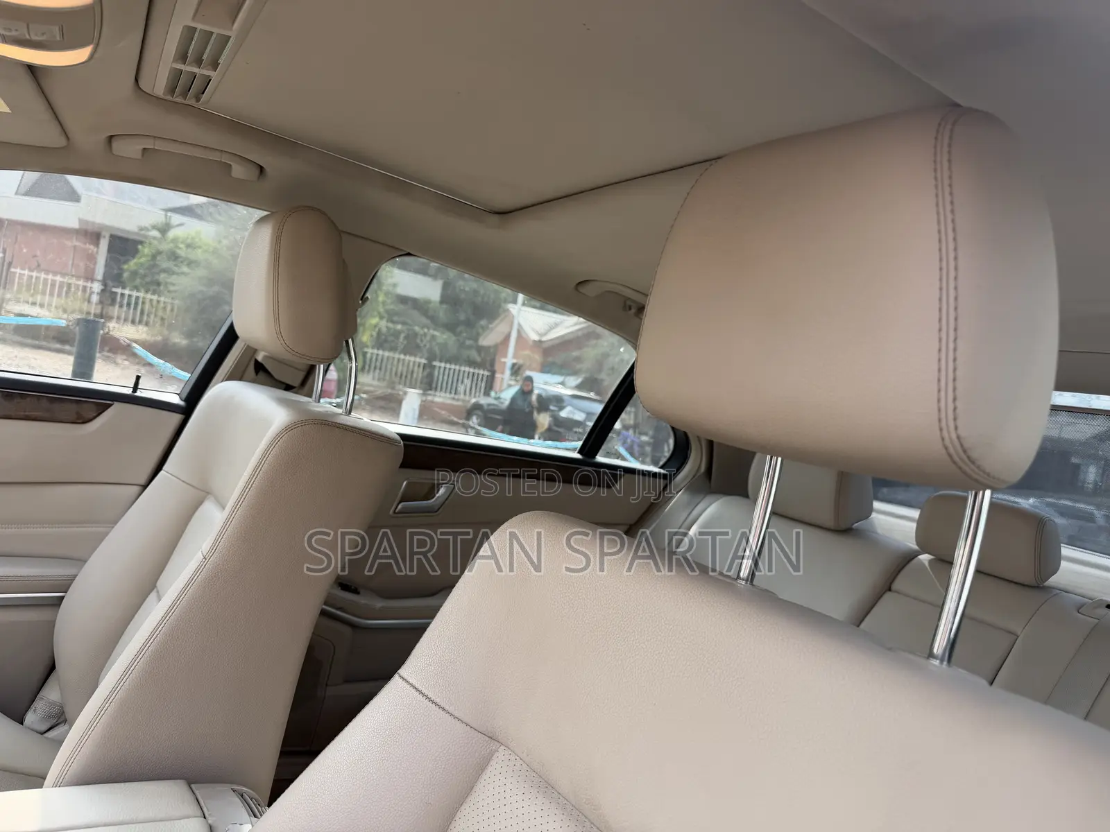 Mercedes-Benz E350 2014 Blue