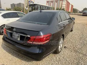 Mercedes-Benz E350 2014 Blue