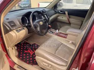 Toyota Highlander 2010