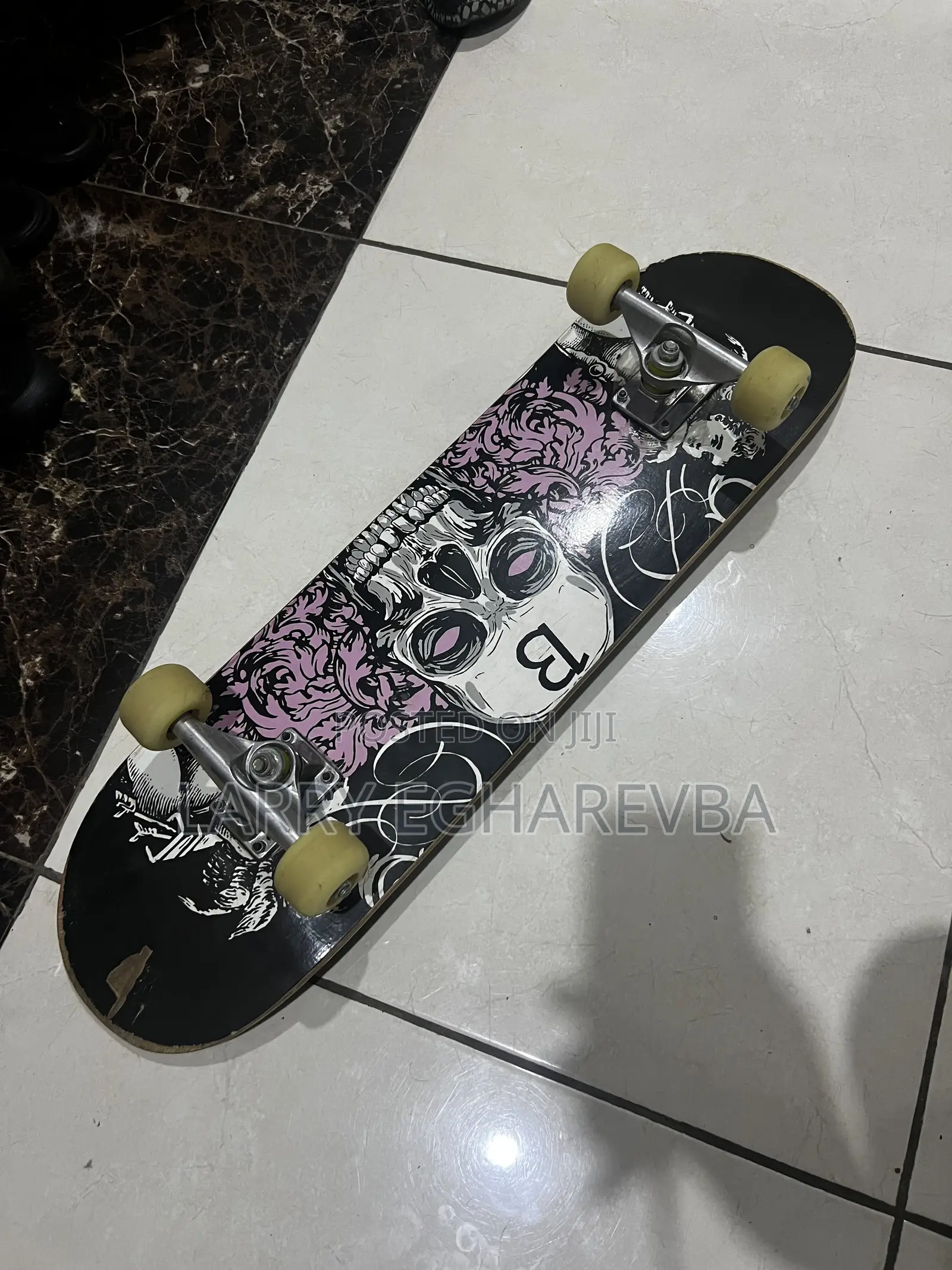 Skateboard