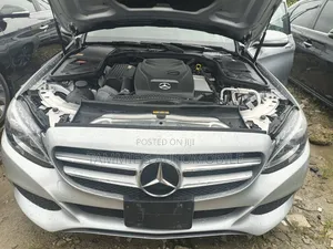 Mercedes-Benz C300 Sport 4dr AWD 4Matic Sedan (2.0L 4cyl 7A) 2015 Silver