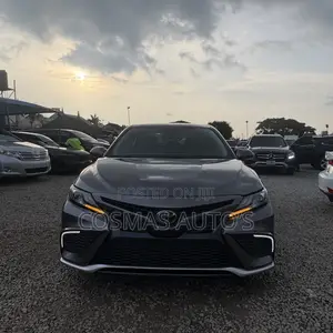 Toyota Camry XSE 2022 Gray