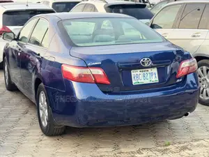 Toyota Camry LE 4dr Sedan (2.4L 4cyl 5A) 2008 Blue