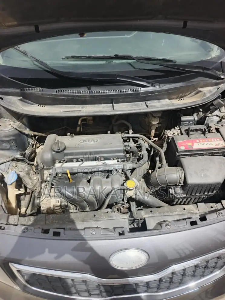Kia Rio 2013 Beige