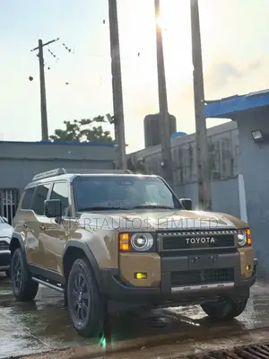 Toyota Land Cruiser 2025 Gold