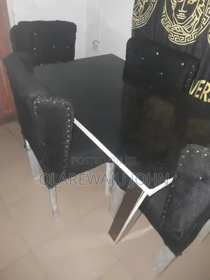 Dining Table and Chairs for Sell