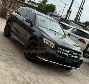 Mercedes-Benz GLC-Class 2017 Black