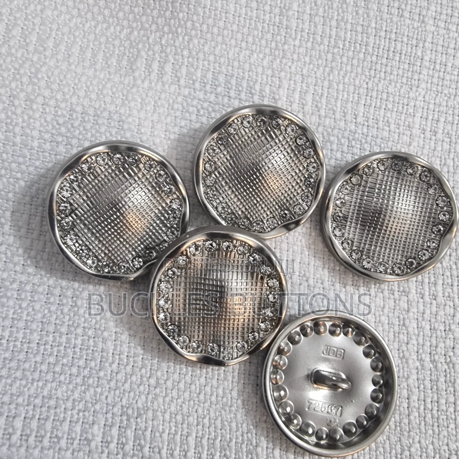 Silver Suits Buttons