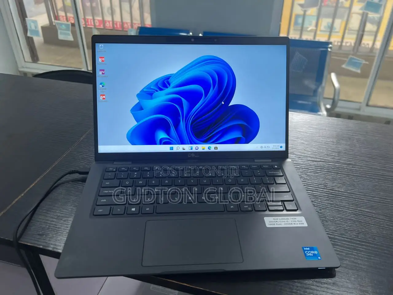 Laptop Dell Latitude 7420 16GB Intel Core i5 SSD 256GB