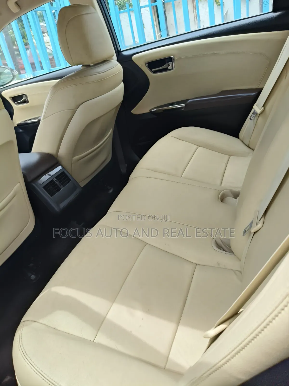 Toyota Avalon 2015 Brown