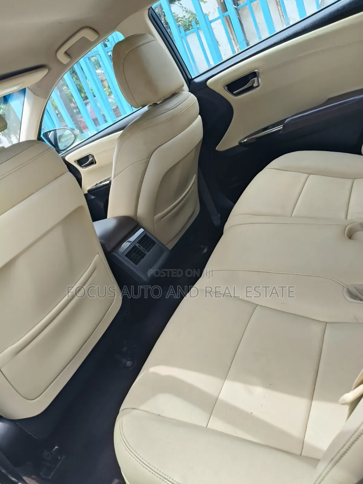 Toyota Avalon 2015 Brown