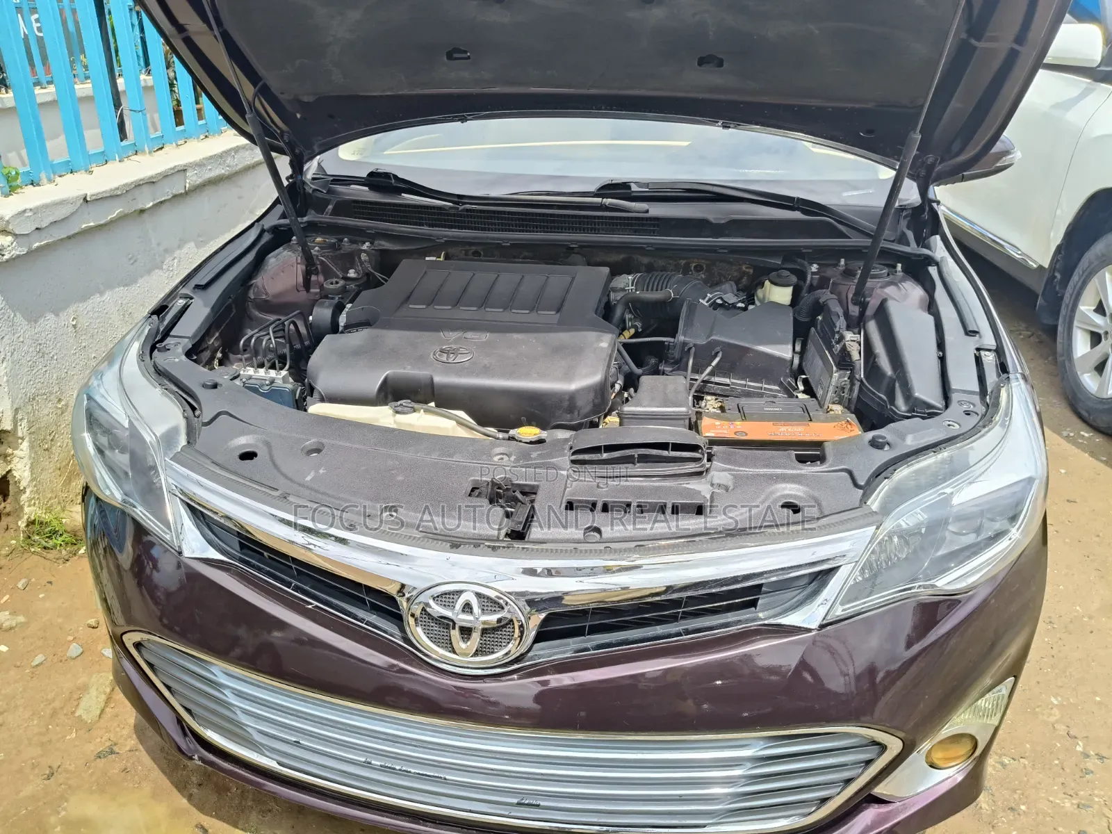 Toyota Avalon 2015 Brown