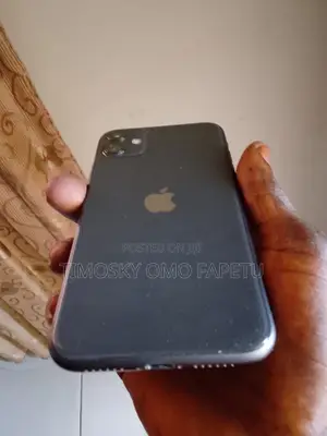 Apple iPhone 11 64 GB Black