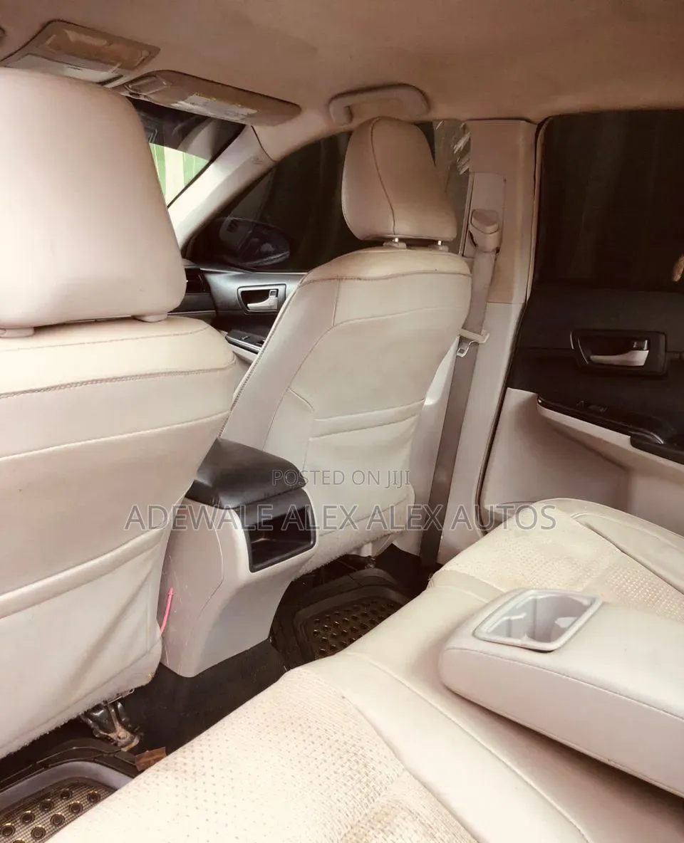 Toyota Camry 2012 Gray