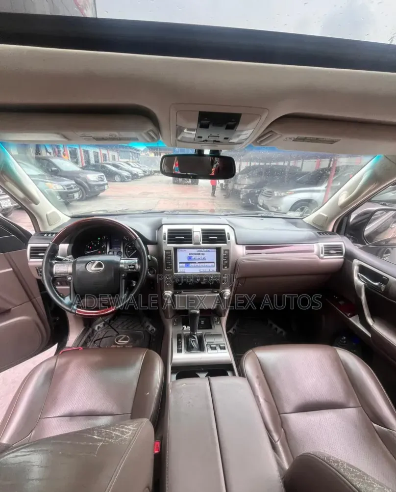 Lexus GX 2012 Black