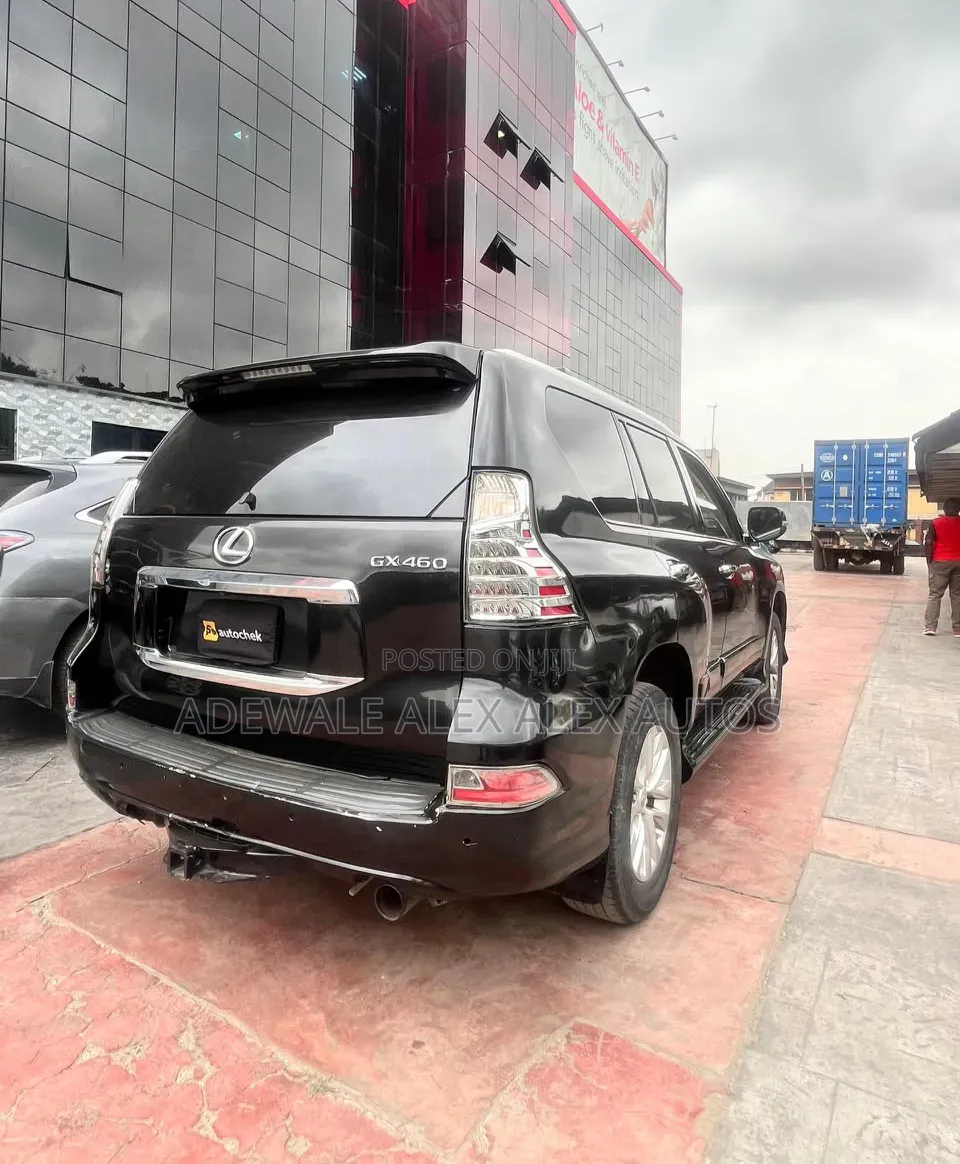 Lexus GX 2012 Black