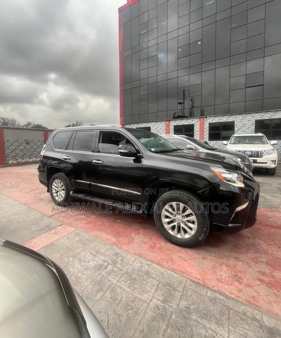 Lexus GX 2012 Black