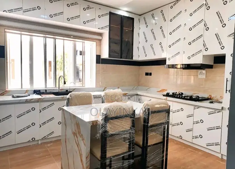 Modern Kitchen Cabinet