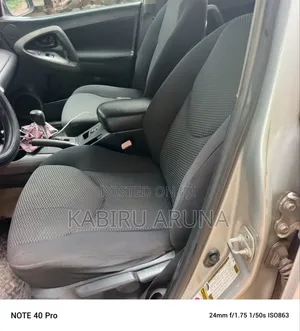 Toyota RAV4 2006 Silver