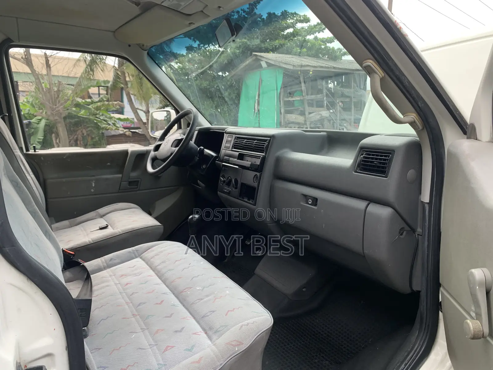 Volkswagen Transporter 2010 White