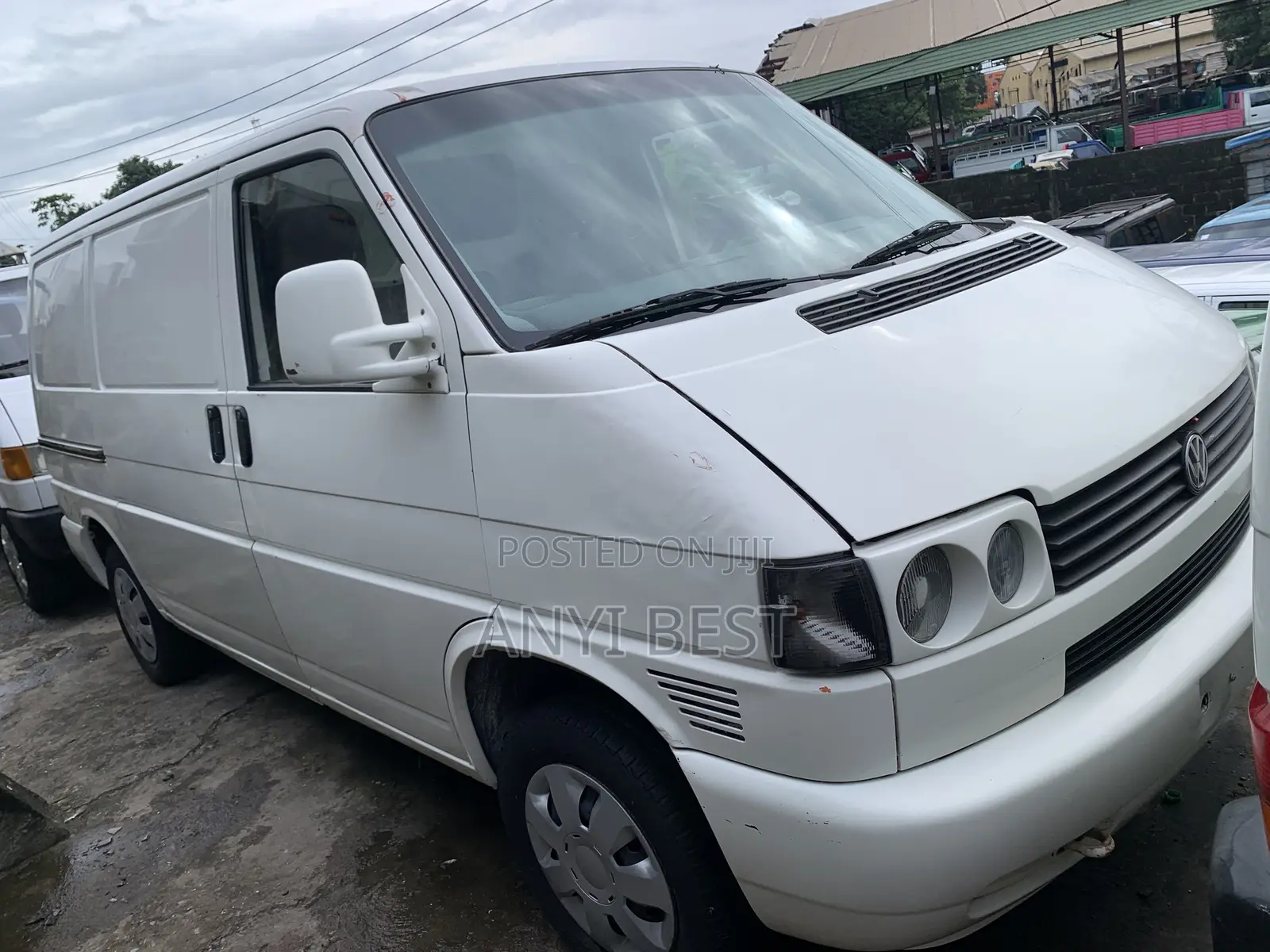 Volkswagen Transporter 2010 White