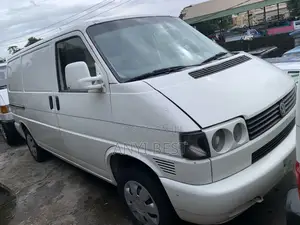 Volkswagen Transporter 2010 White