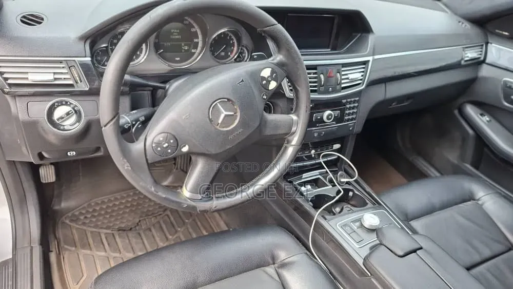 Mercedes-Benz E350 2010 Silver
