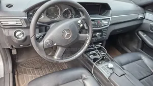 Mercedes-Benz E350 2010 Silver