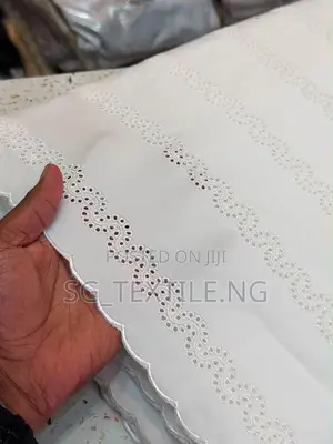 Royal CrestMen Lace