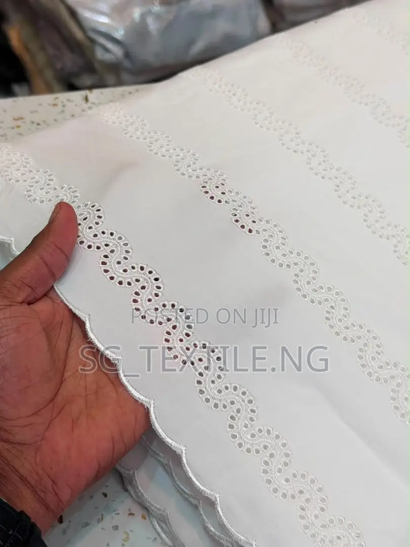 Royal CrestMen Lace