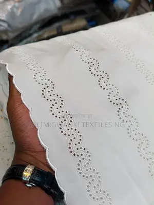 Royal CrestMen Lace