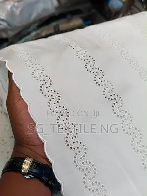 Royal CrestMen Lace