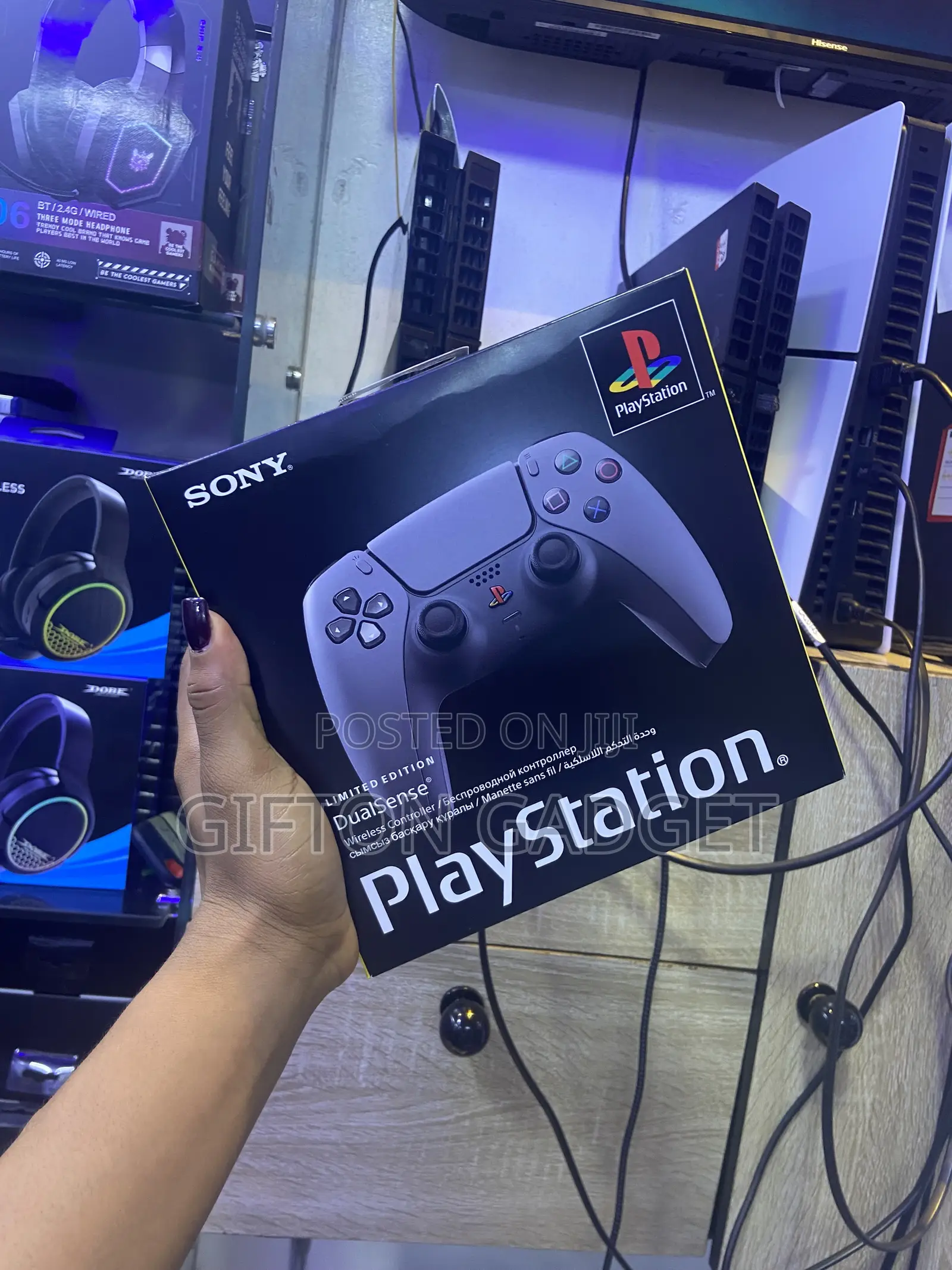 Play Station
