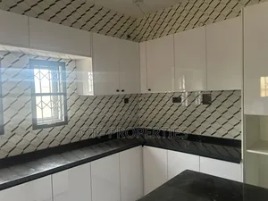 4bdrm Duplex in Jedo Estate,, FHA for rent