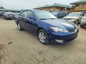 Toyota Camry 2005 Blue