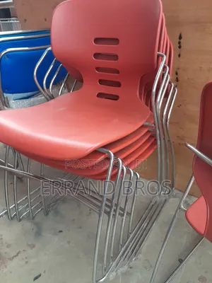 Sstackable Chairs