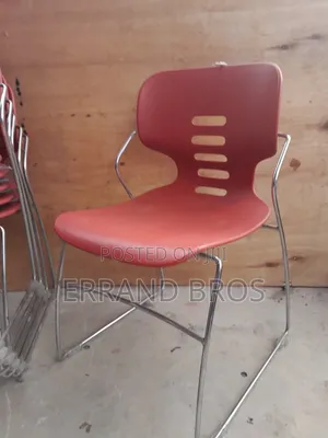 Sstackable Chairs