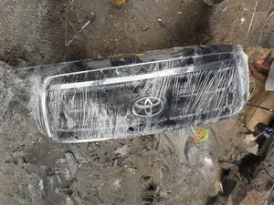 Toyota Tundra 0.8 2008/2012 Model