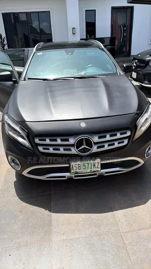 Mercedes-Benz GLA 250 2019 Black