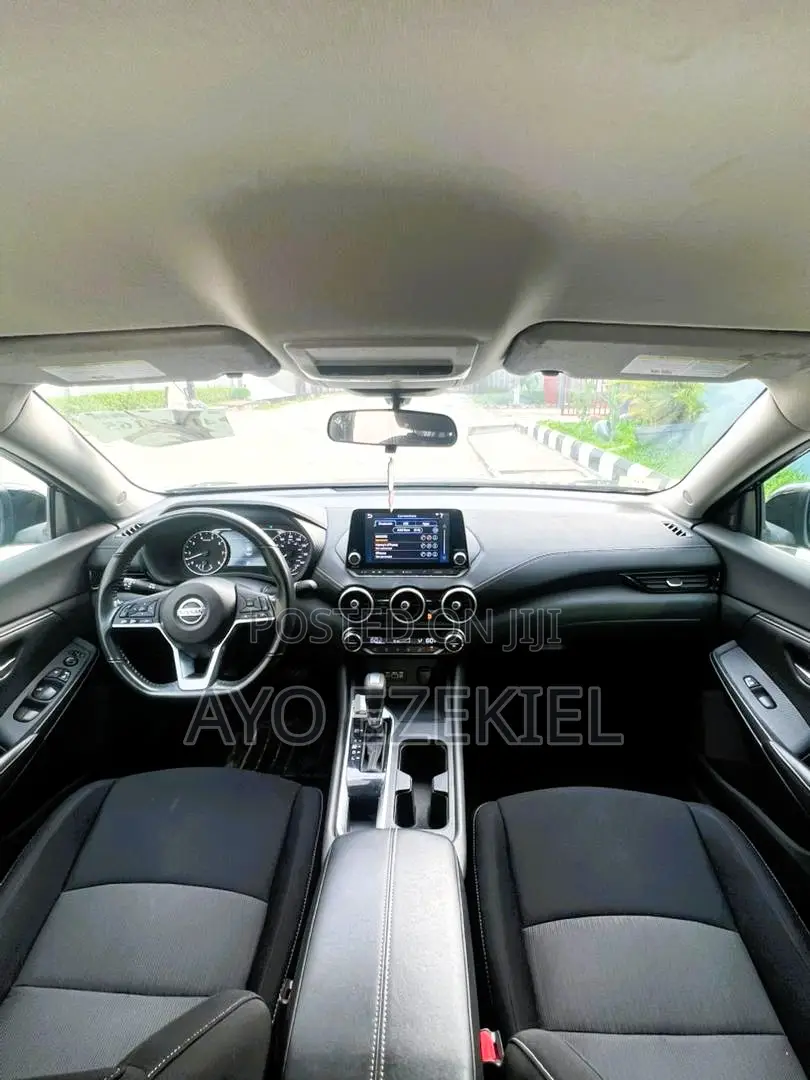 Nissan Sentra SR 2021 Black