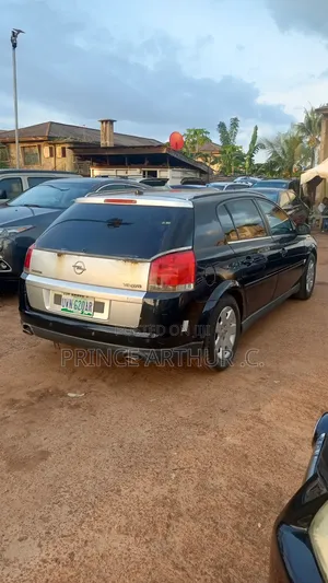 Opel Signum 2005 Black