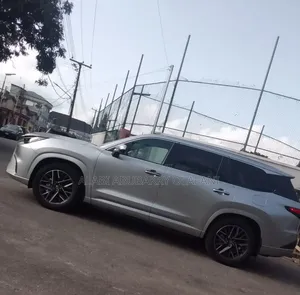 Lexus TX 2025 Silver