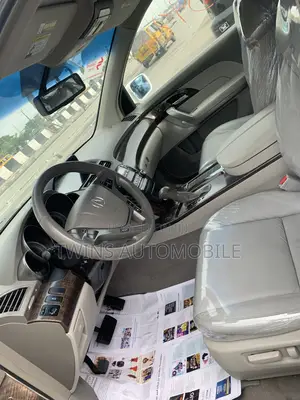Acura MDX SUV 4dr AWD (3.7L 6cyl 6A) 2012 White