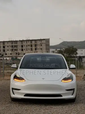 Tesla Model 3 2023 White