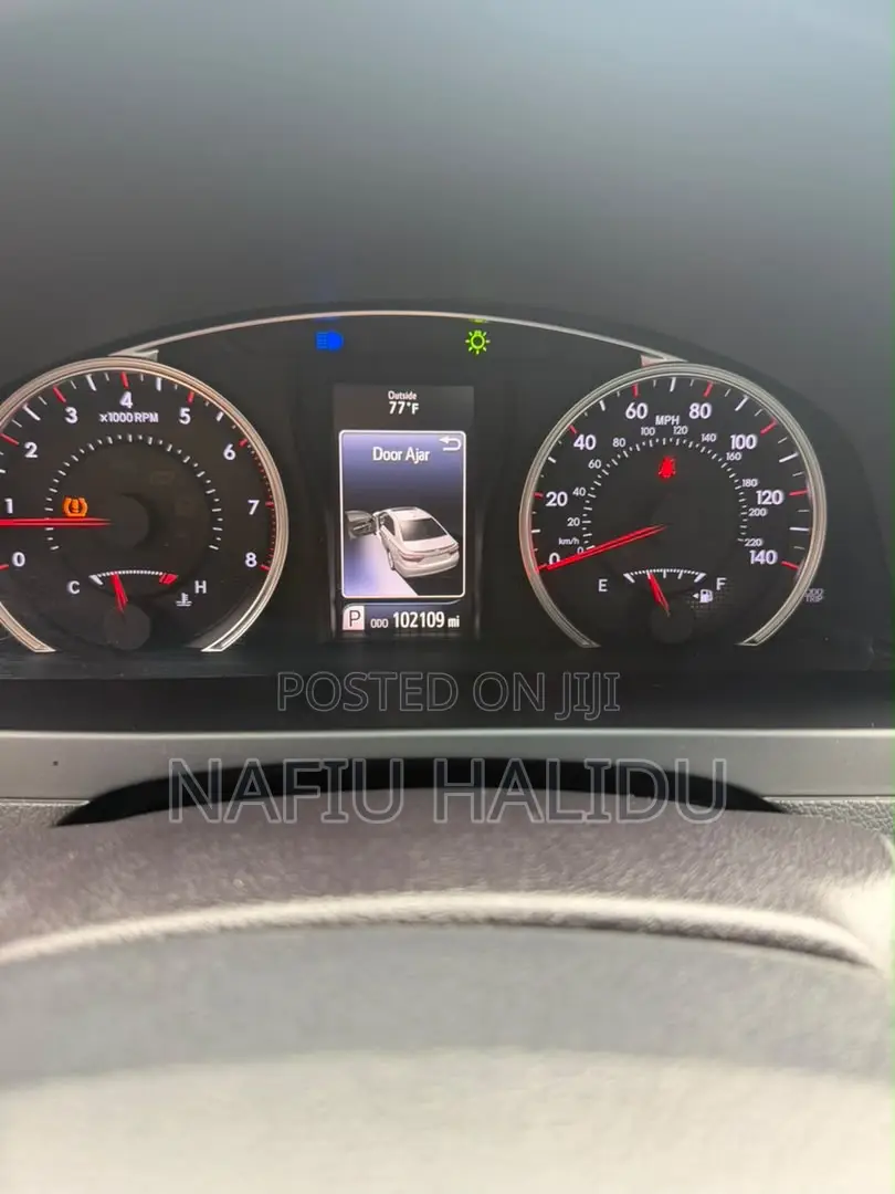 Toyota Camry 2017 Gray