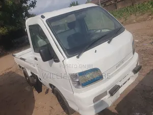 Extremely Clean Hijet Daihatsu Mini Truck, Working Perfectly