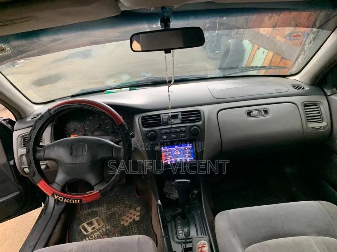 Honda Accord 2002 Black