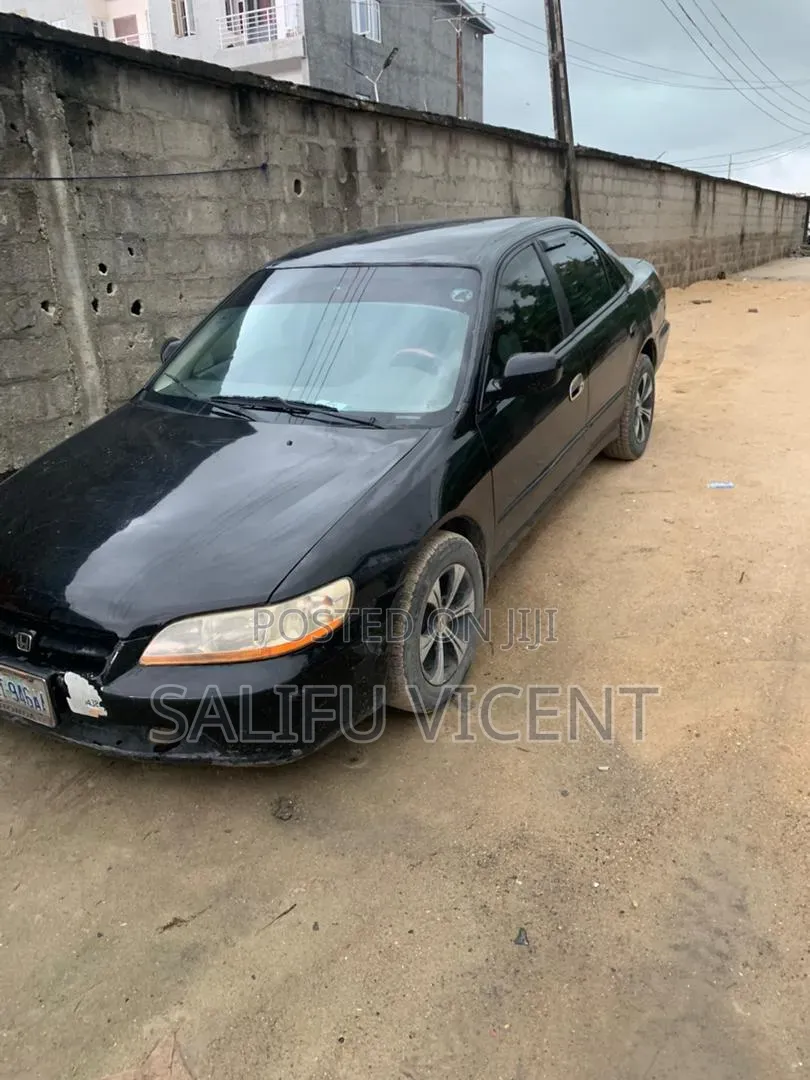 Honda Accord 2002 Black