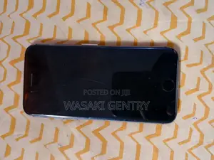 Apple iPhone 8 64 GB Black